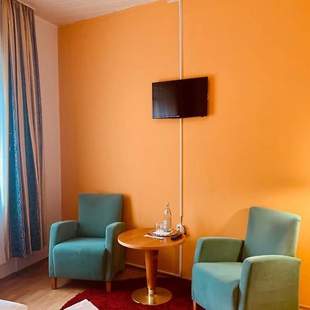 Hotel Gasthaus Zur Eule Köln Ngoại thất bức ảnh