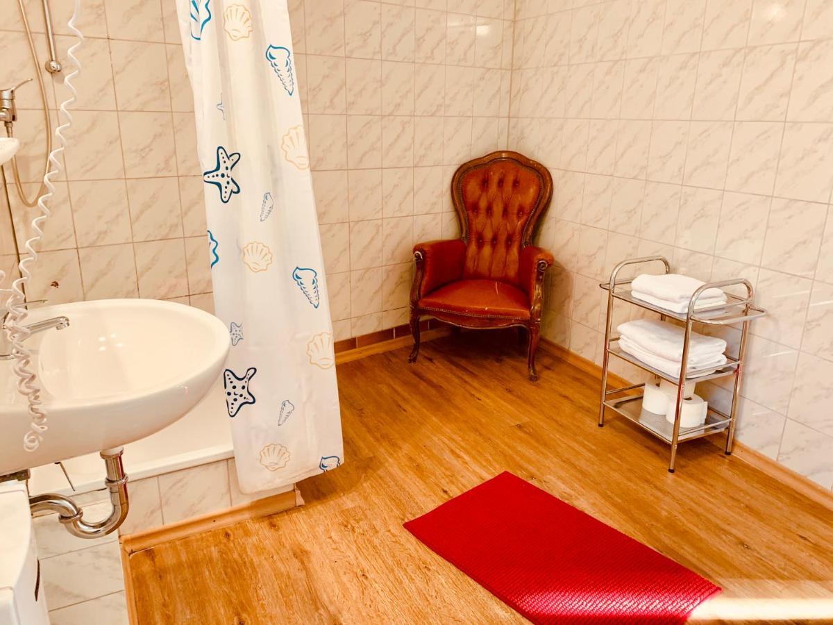 Hotel Gasthaus Zur Eule Köln Ngoại thất bức ảnh
